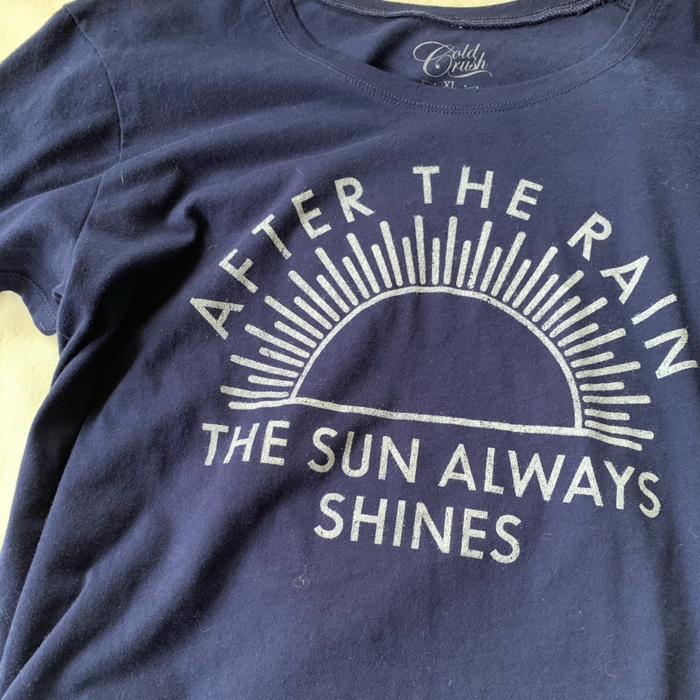 Graphic tee - Picture 3 of 4